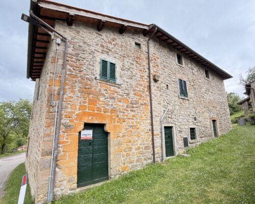 Castel San Niccolò (AR) Frazione Caiano2 Castel San Niccolo AR Frazione Caiano2 500x400