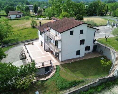 Villa a PIGNARARO INTERAMNA (FR)14 Villa A PIGNARARO INTERAMNA FR14 500x400