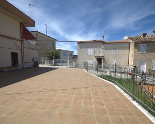 Villa Singola A Massa Fermana FM 270mq 1 500x400